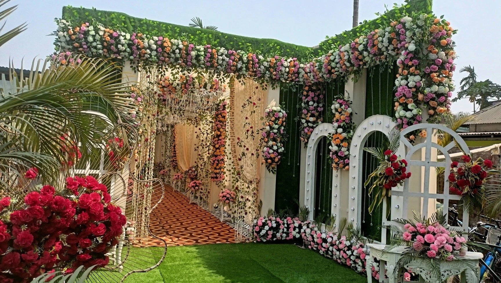 Baraat Swagaat Ideas - Flower ideas 