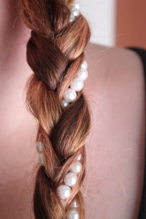 Easy Wedding Hairstyles To Try Yourself At Home