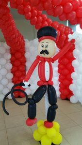 Circus Themed Birthday Party Ballon Man