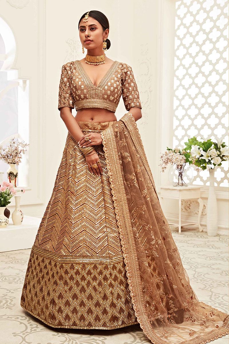 Embroidered Manyavar Mohey bridal lehenga