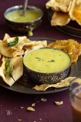 Fafda with Chutney