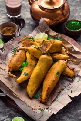 Mirchi Vada