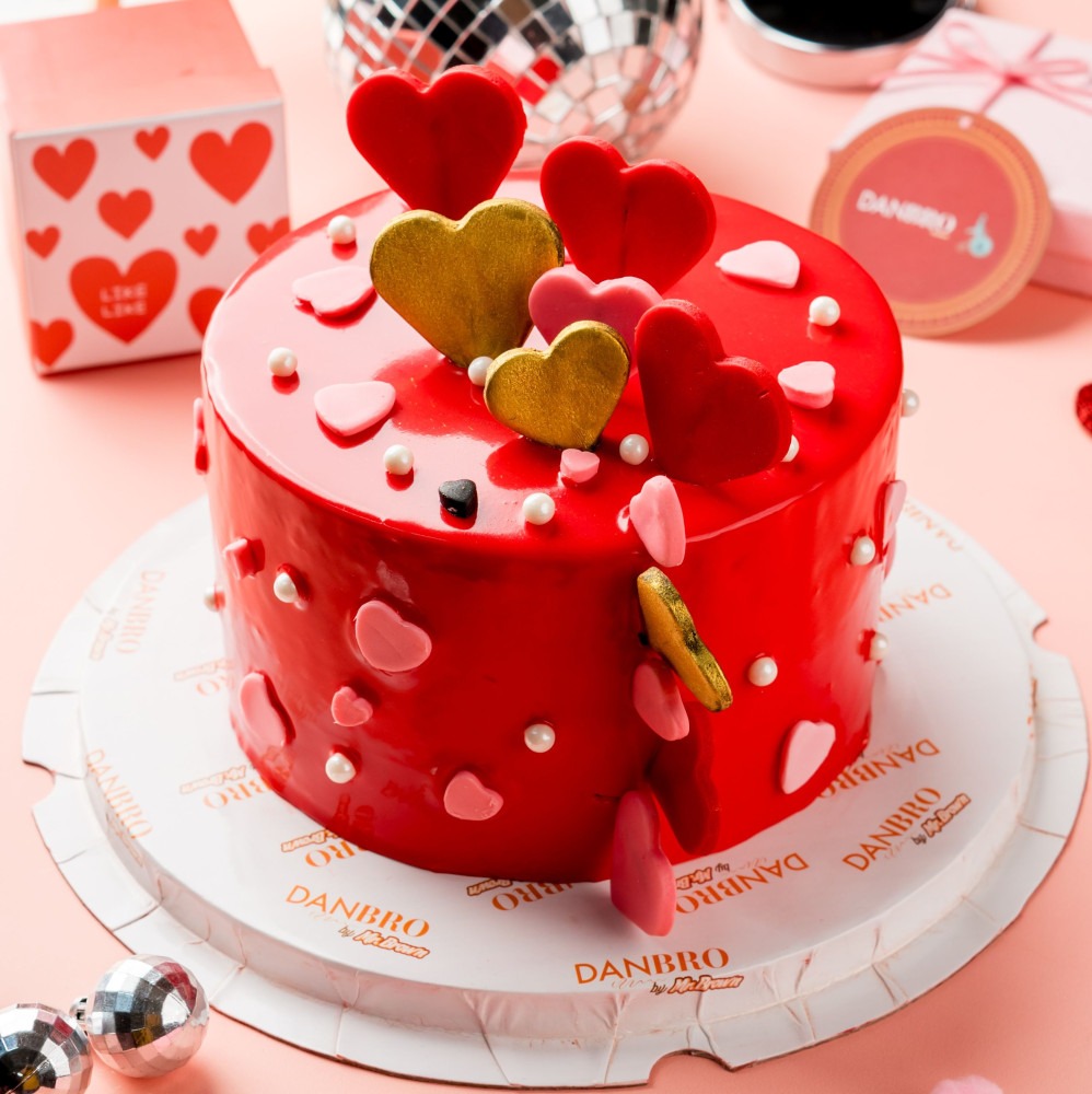 Special Cake for Valentines day surprise 