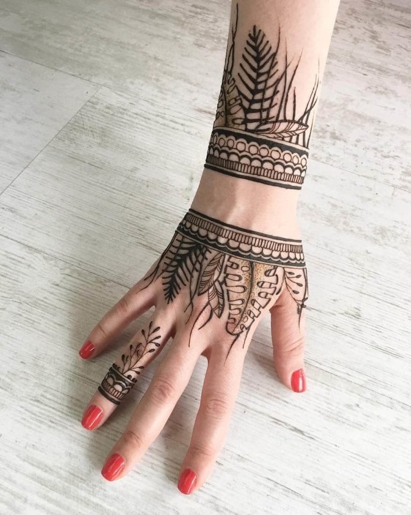 boho design - finger mehendi designs