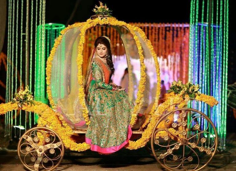 enter in a chariot - bridal entry