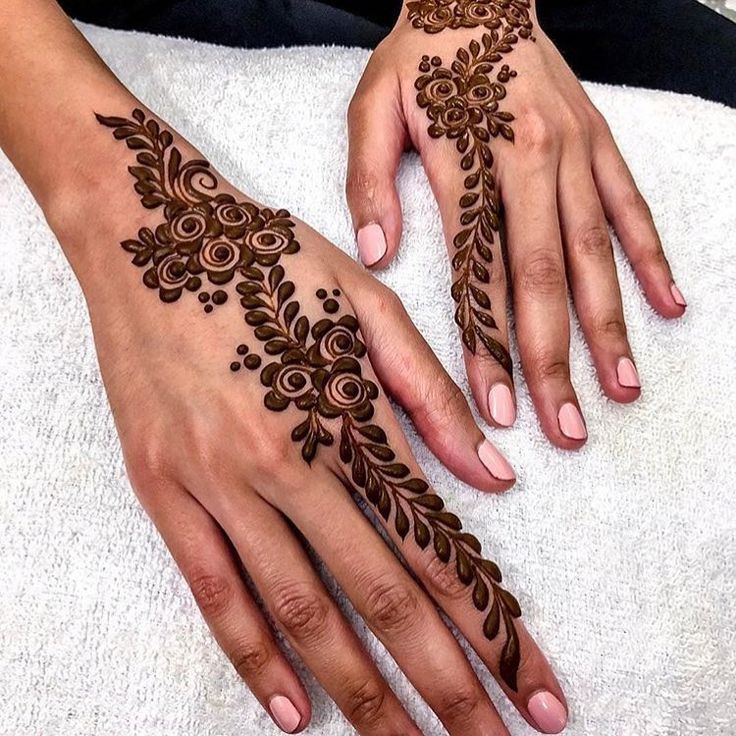 Single Finger Mehendi