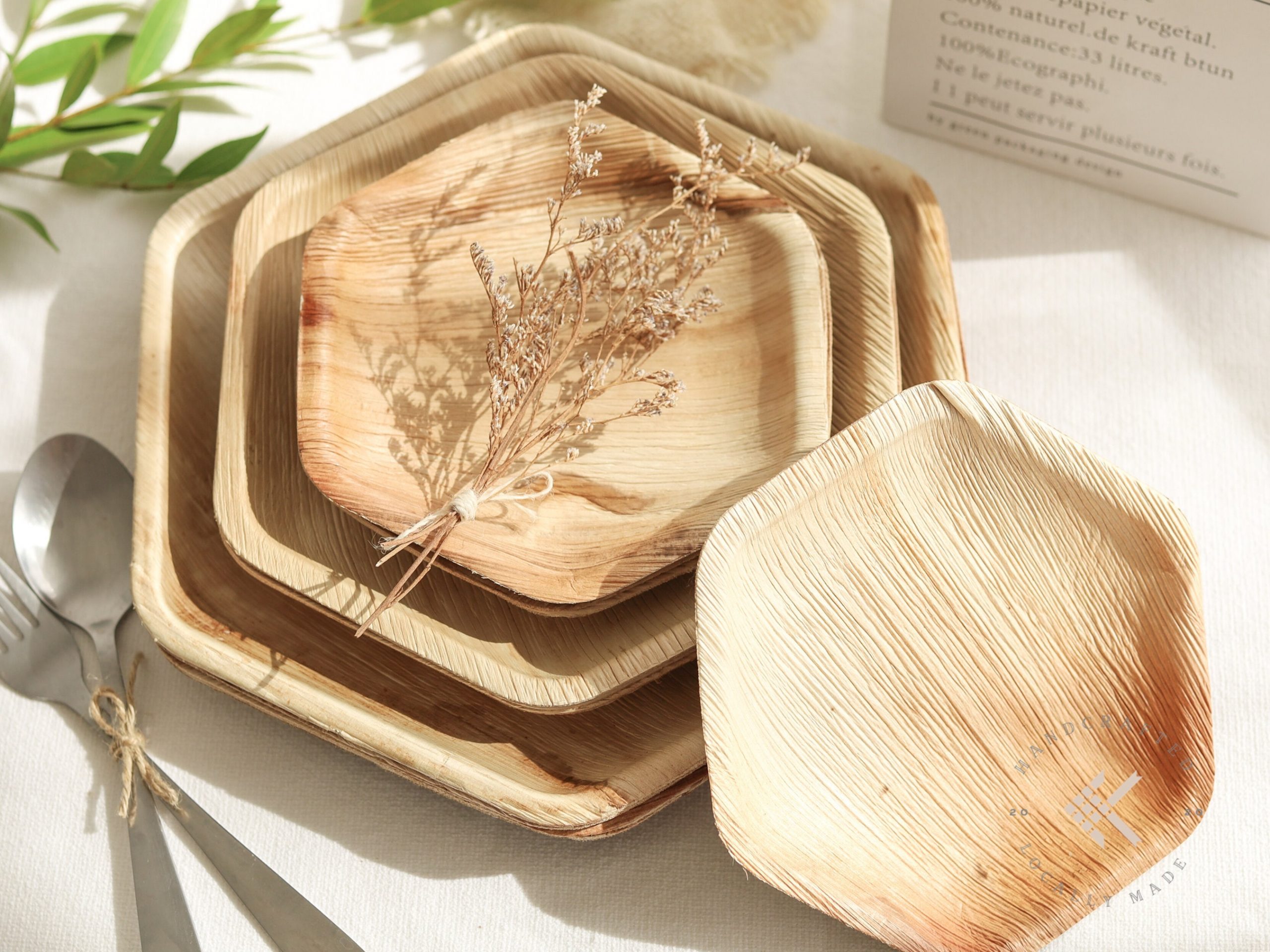 bamboo and paper plates and bowl for eco friendly wedding