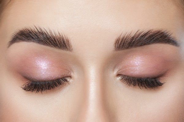 feathred brow eye brow shaping