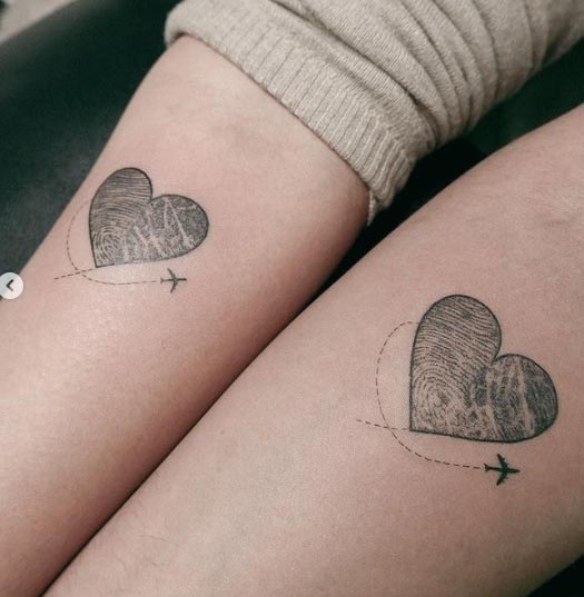 fingerprint heart couple tattoos