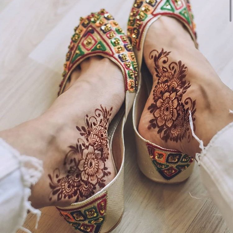 floral bail - Floral Mehendi Designs