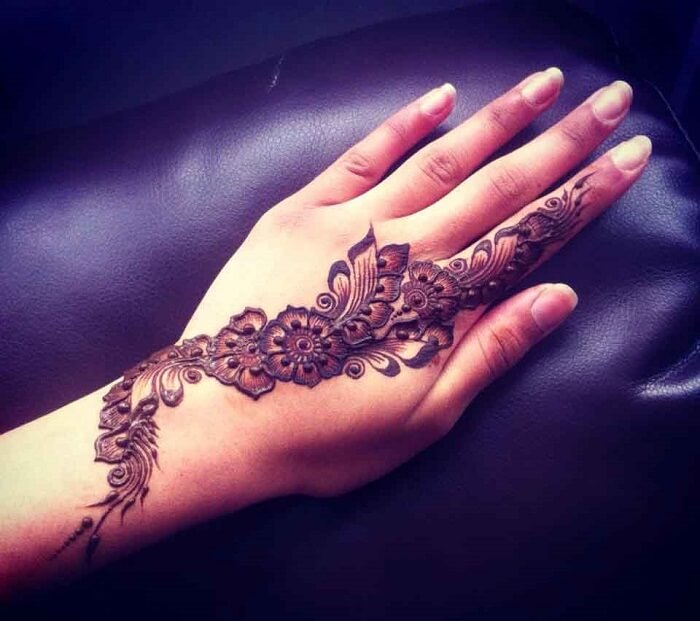 floral vines - finger mehendi designs