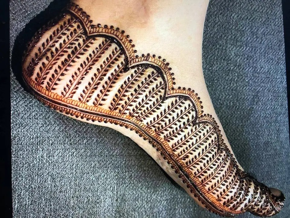 foliole patterns interesting leg mehndi designs