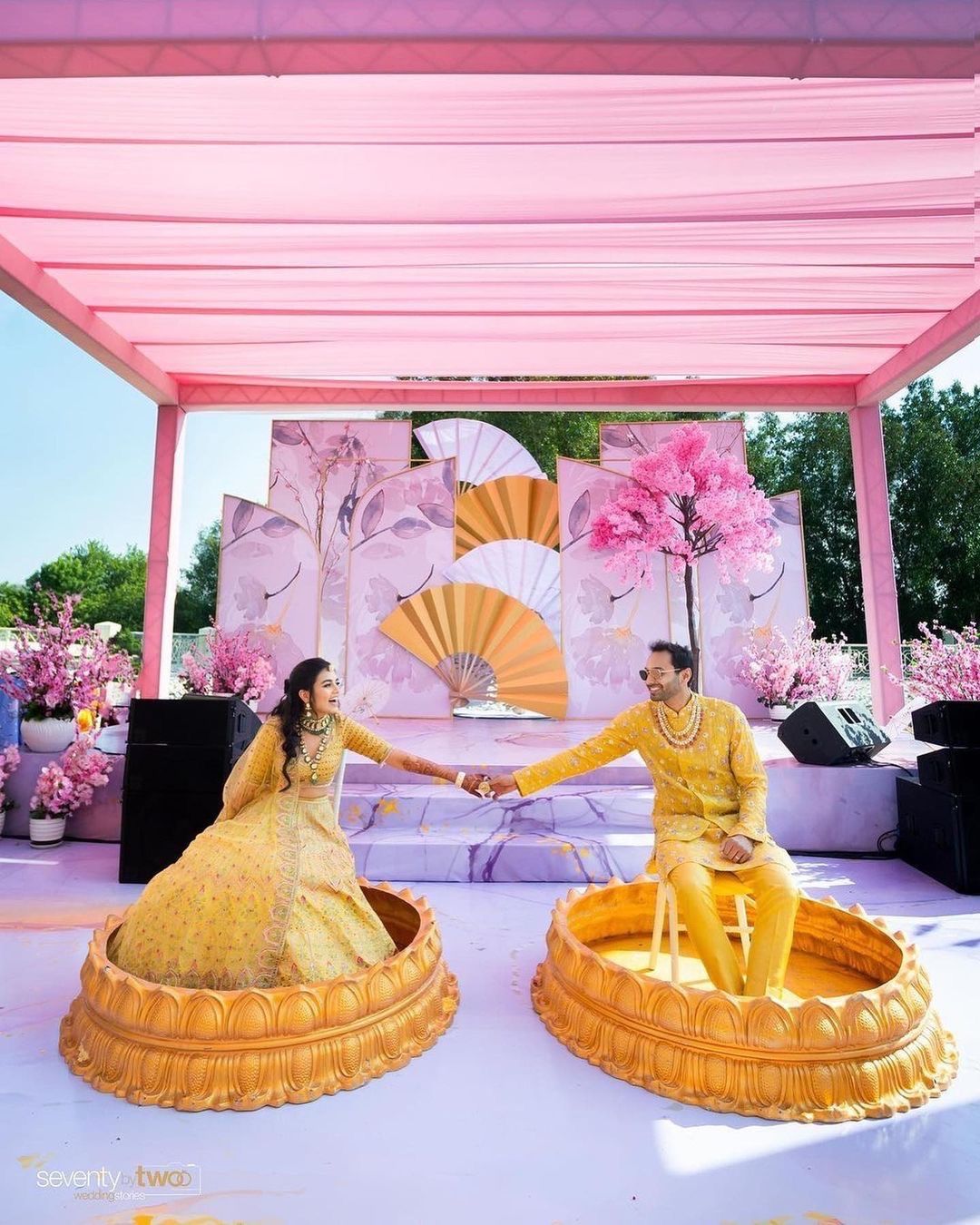 grandeur haldi theme