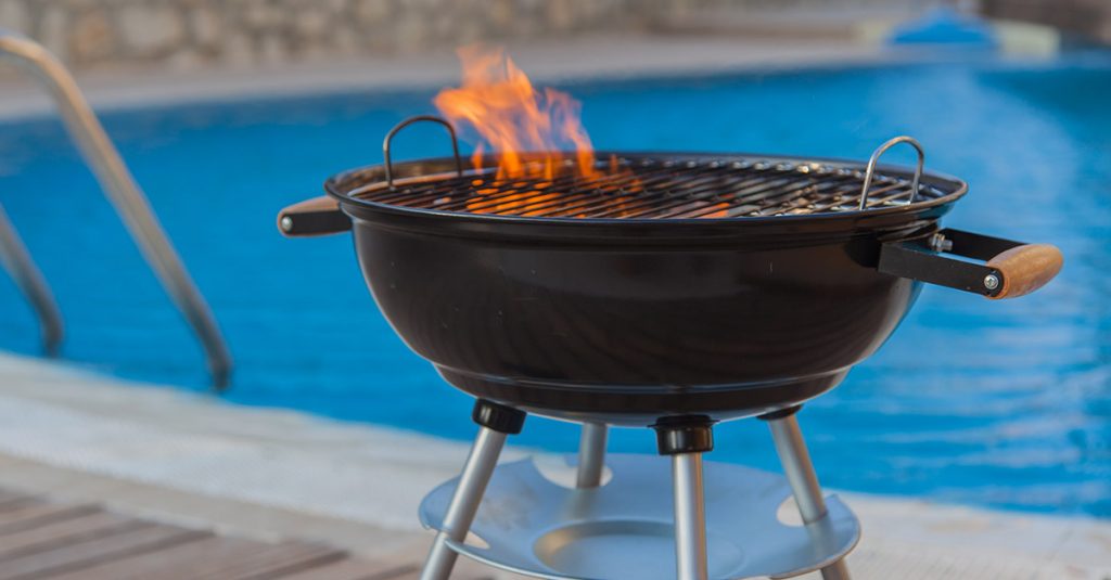 grill and barbeque for pool party ideas