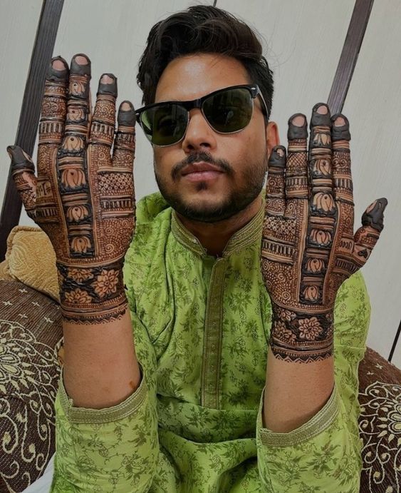 groom solo mehndi poses 