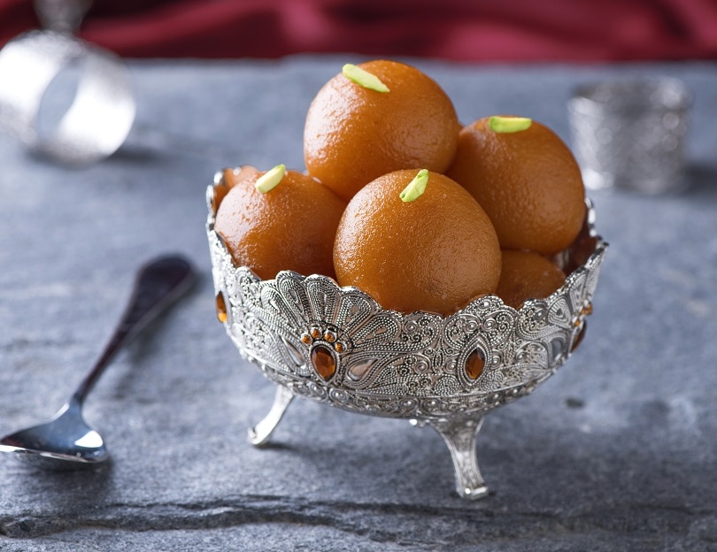 gulab jamun dessert for wedding