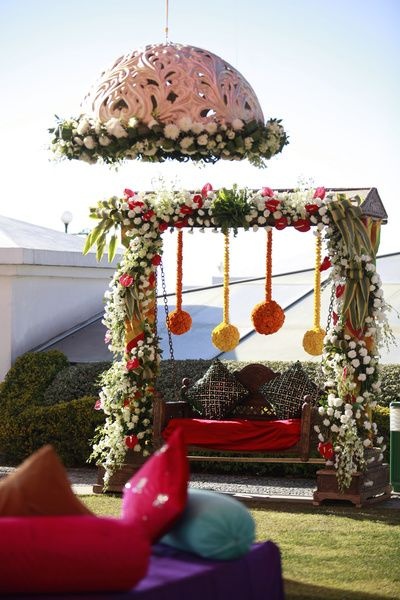 Mehndi Decor - swing