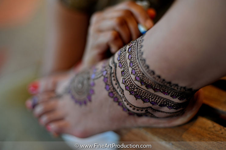 in the process mehndi poses