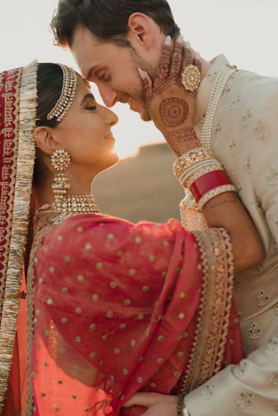 intimate bride and groom mehndi poses