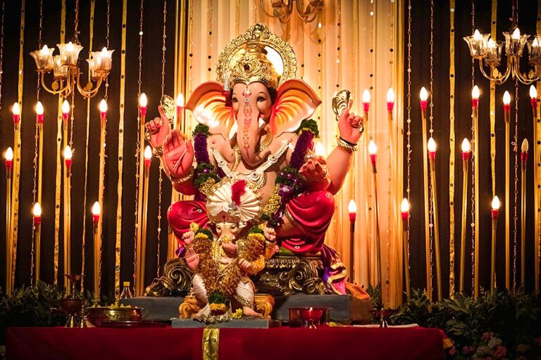 use lights for decoration for ganesh chaturthi