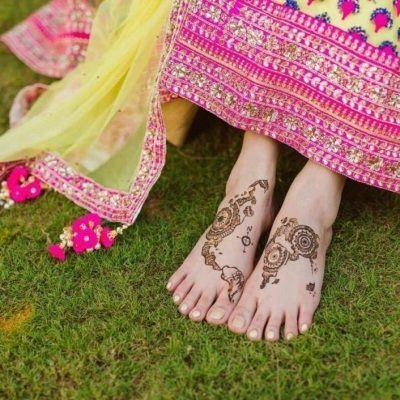 Modern Mehndi Design - wanderlusts