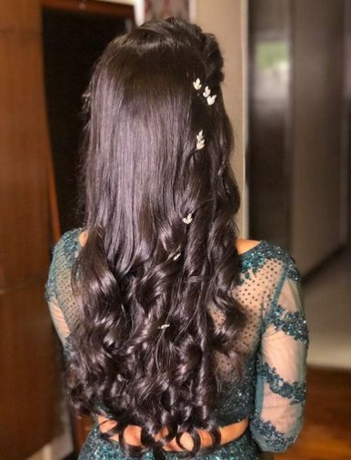 minimal glam hairstyle - lehenga hairstyles