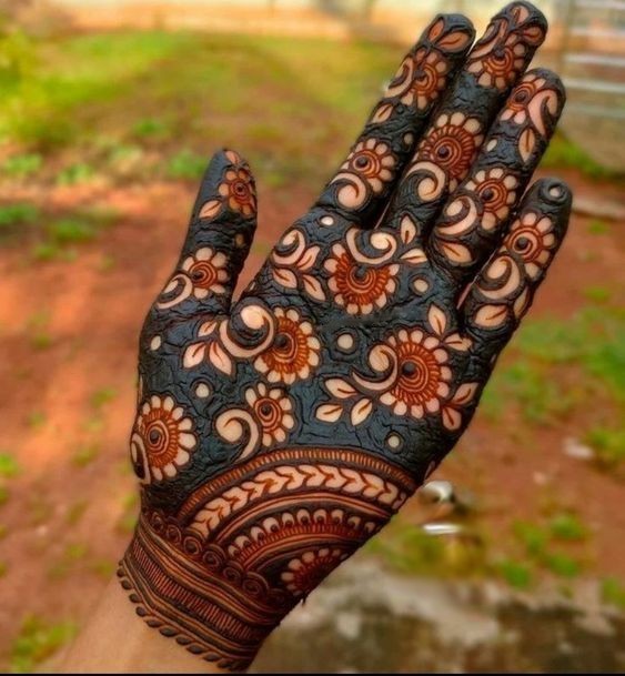 negative mehendi design - khafif mehndi design