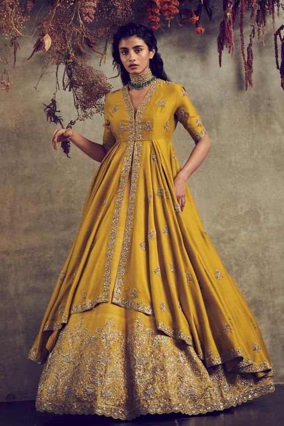 Haldi Dress for Bride Sister - off-center