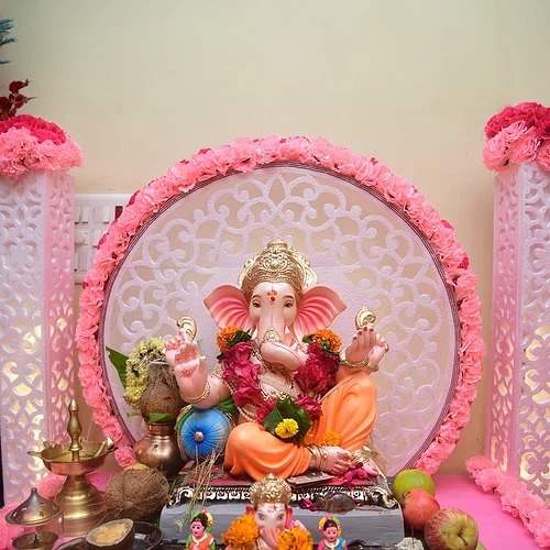 pastel pink ganpati decoration idea