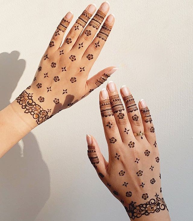 small florals and stars - minimal mehendi designs