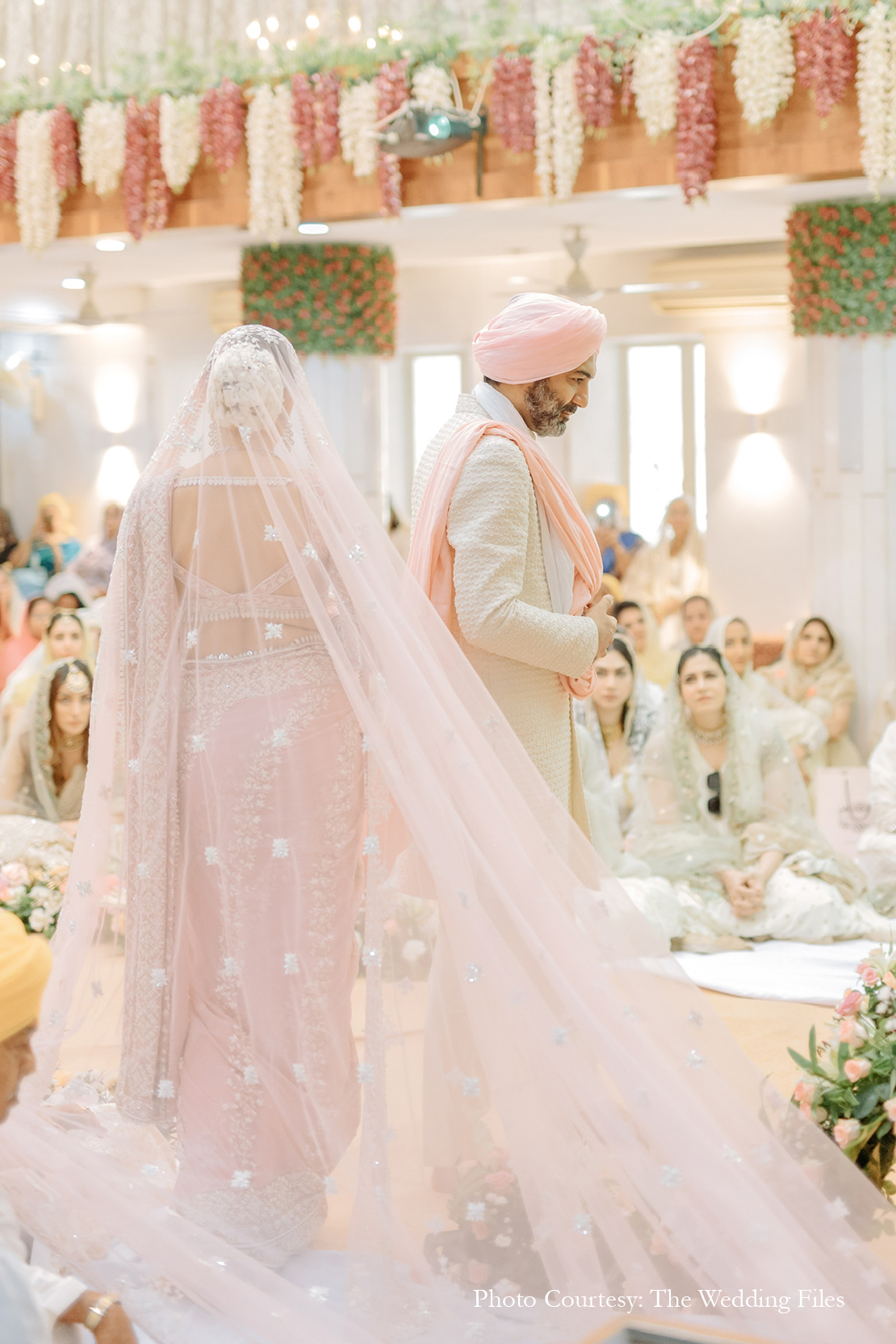 Sonnalli Seygall Anand Karaj Ceremony