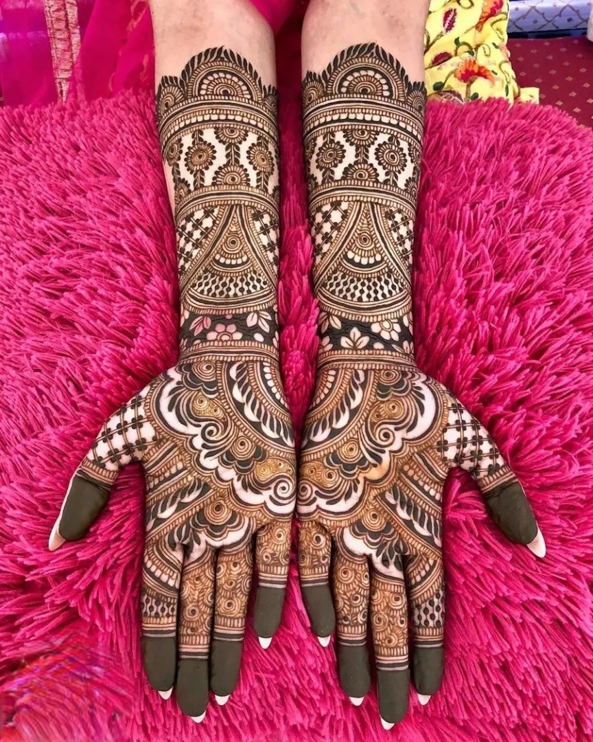 symmetry - full hand mehendi designs